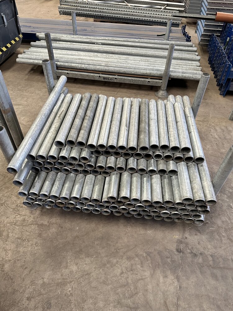 Stapelrek 1560x1190x310 mm inclusief voet, staal, gebruikt