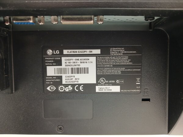 LG LG Flatron Monitor E2422PY-BN, 24 inch, TN, Full HD, gebruikt