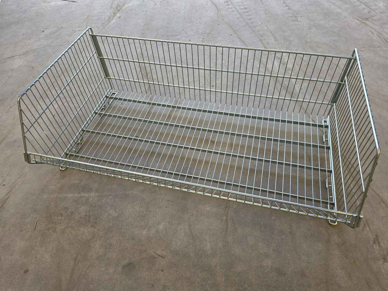 Emtrade Draadmand 115x64x36cm, verzinkt, gebruikt Emtrade Draadmand 115x64x36cm, verzinkt, gebruikt