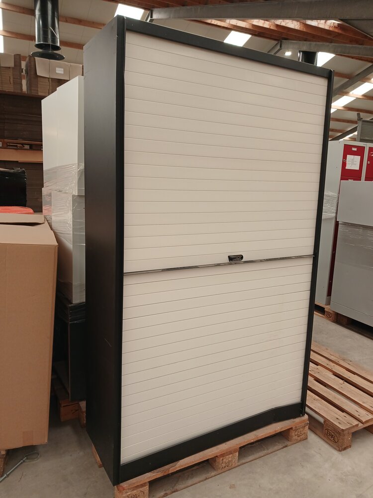 Emtrade Roldeurkast 120x47x197 cm, zwart/wit, met cijferslot, gebruikt