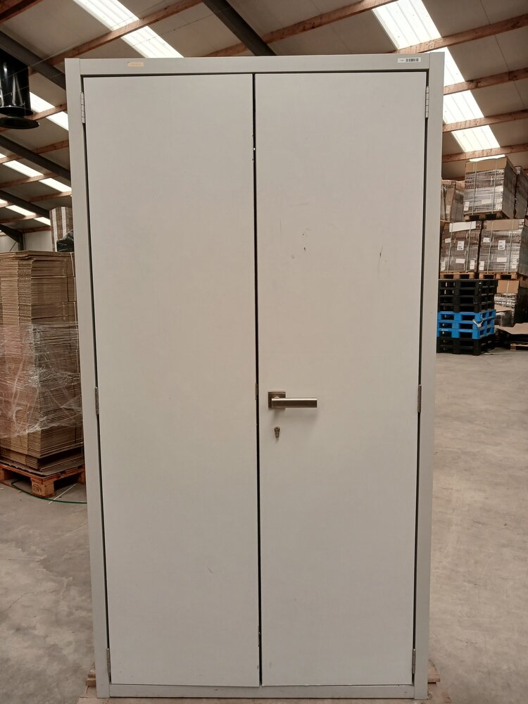 Priorit AG Brandwerende archiefkast, 106x49 x196 cm, staal, grijs, gebruikt Priorit AG Brandwerende archiefkast, 106x49 x196 cm, staal, grijs, gebruikt