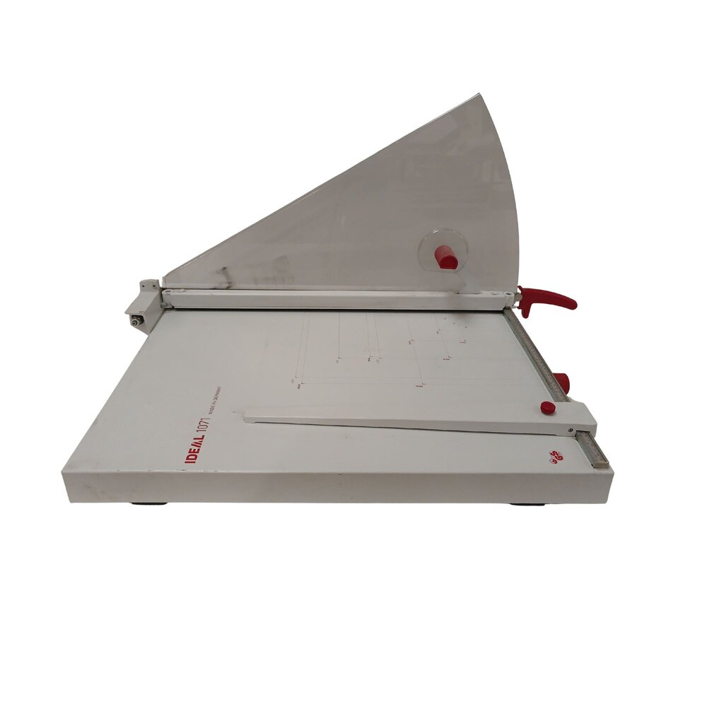 Ideal Ideal 1071 snijmachine/ bordschaar 71 cm - gebruikt Ideal Ideal 1071 snijmachine/ bordschaar 71 cm - gebruikt