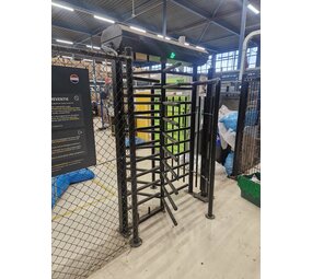 Ozak Ozak BTX-300-S Elektrische Volhoogte Draaipoort Zwart - Gebruikt Ozak Ozak BTX-300-S Elektrische Volhoogte Draaipoort Zwart - Gebruikt