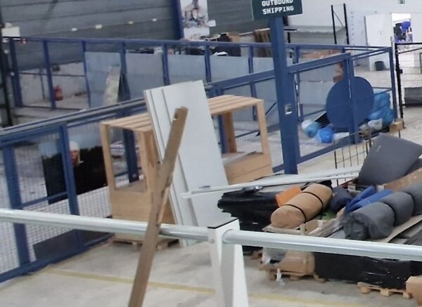Emtrade Industrieel Indoor Hekwerk / Veiligheidsafrastering met 2 Schuifpoorten - Gebruikt Emtrade Industrieel Indoor Hekwerk / Veiligheidsafrastering met 2 Schuifpoorten - Gebruikt