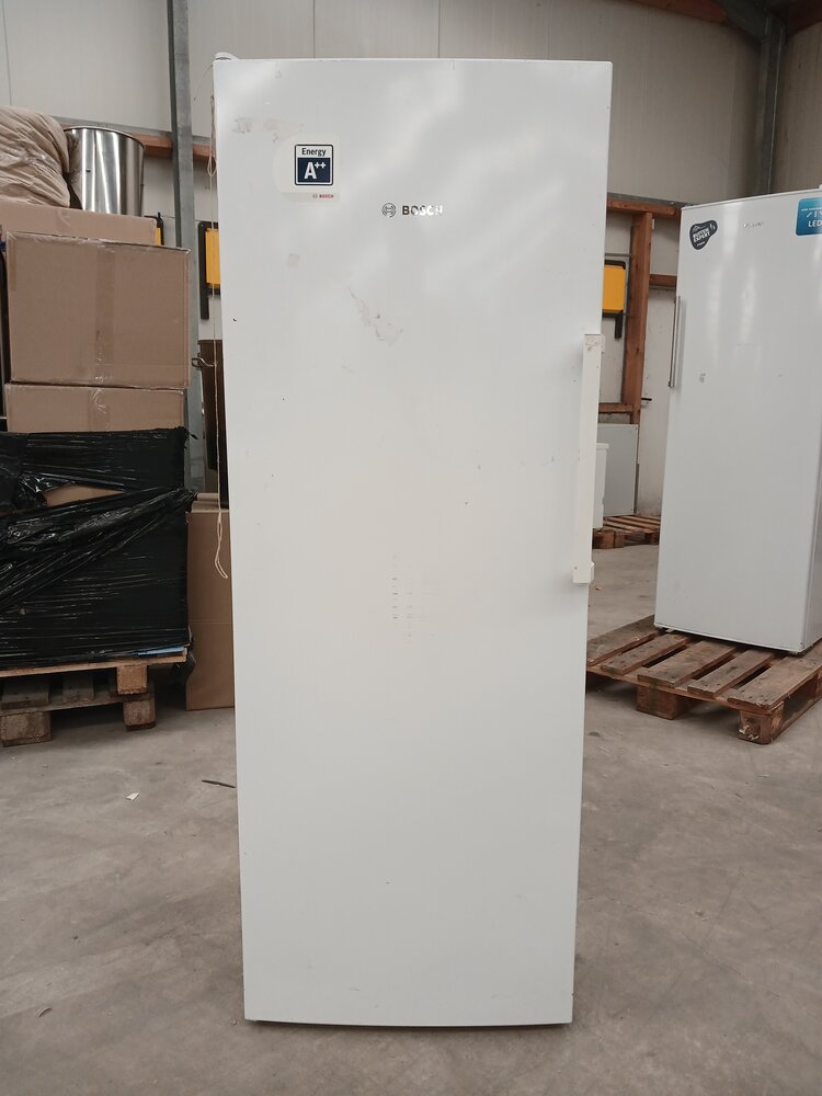 Bosch Bosch Koelkast 60x67x160 cm Gebruikt Bosch Bosch Koelkast 60x67x160 cm Gebruikt