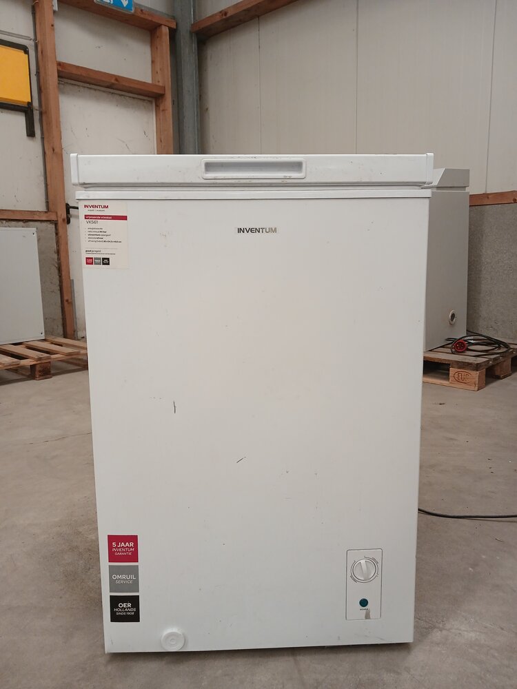 Inventum Inventum VK561/02 Vrieskist 99 Liter Wit - Gebruikt Inventum Inventum VK561/02 Vrieskist 99 Liter Wit - Gebruikt