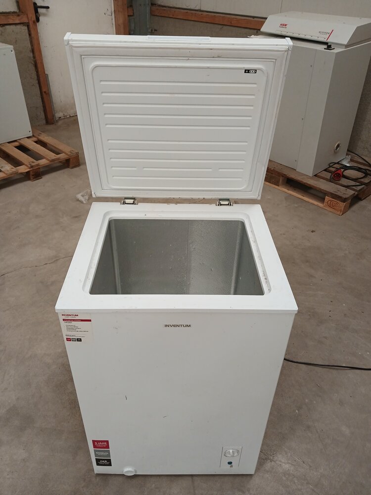 Inventum Inventum VK561/02 Vrieskist 99 Liter Wit - Gebruikt Inventum Inventum VK561/02 Vrieskist 99 Liter Wit - Gebruikt