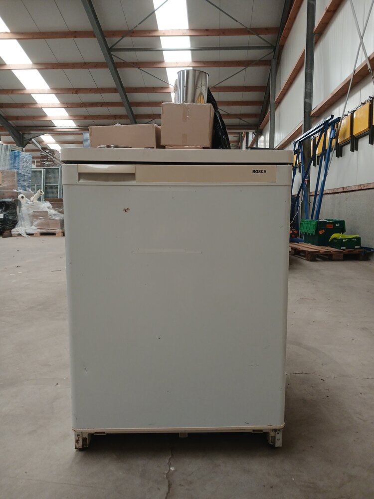 Bosch Bosch KTR1844/02 Koelkast 178 Liter Wit - Gebruikt Bosch Bosch KTR1844/02 Koelkast 178 Liter Wit - Gebruikt