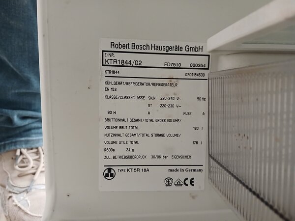 Bosch Bosch KTR1844/02 Koelkast 178 Liter Wit - Gebruikt Bosch Bosch KTR1844/02 Koelkast 178 Liter Wit - Gebruikt