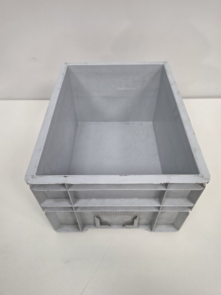 Emtrade Stapelbak, 400x300x220 mm, euronorm, grijs kunststof, gebruikt