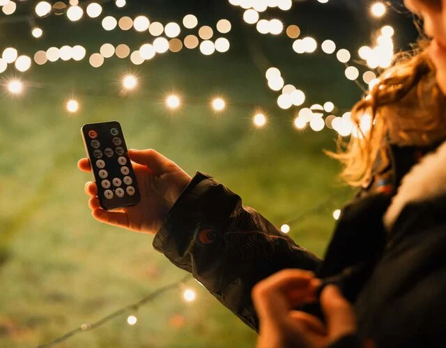 Lumedi 320 mit Batterien | 2 Meter | Inkl. Mast | Warmweiß