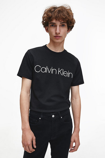 T-shirt - BRANDNEW. Fashion store