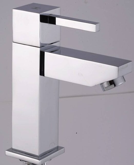 Fonteinkraan Vierkant Chroom 14cm eenhendel bediening Koud Laag Fonteinkraan Vierkant Chroom 14cm eenhendel bediening Koud Laag