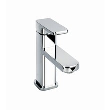 SaniPro Fiora Wastafelkraan Laag Chroom vierkant met ronde afwerking.