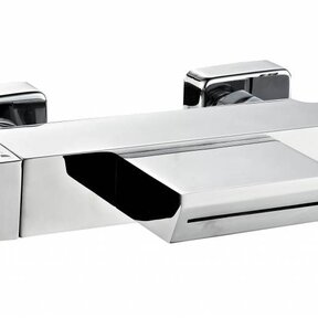 Badkraan Cube Chroom Vierkant Thermostatische badmengkraan met waterval uitloop