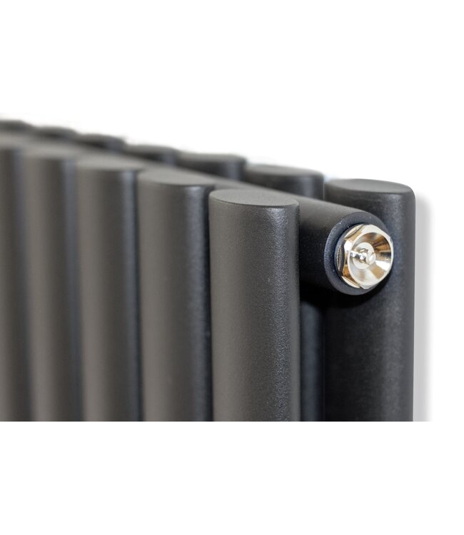 Designradiator Ovaal Verticaal Zwart Dubbel 180x47cm 1640 Watt Belrad Midden / Hoek aansuiting Omkeerbaar