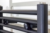 Handdoekradiator 180x60cm Zwart Mat Geborsteld 944Watt Midden aansluiting