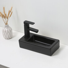 Mini Toiletfontein Rechthoek Mat Zwart Links 36x18x9cm