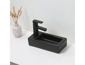 Mini Toiletfontein Rechthoek Mat Zwart Links 36x18x9cm