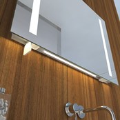 Badkamerspiegel Maxi 100x60cm Geintegreerde Zij LED Verlichting Verwarming Anti Condens Inclusief 2 Stopcontacten Badkamerspiegel Maxi 100x60cm Geintegreerde Zij LED Verlichting Verwarming Anti Condens Inclusief 2 Stopcontacten