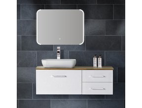 Badkamerspiegel Jolie 80x60cm Geintegreerde LED Verlichting Verwarming Anti Condens Touch Lichtschakelaar Dimbaar