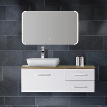 Badkamerspiegel Jolie 100x60cm Geintegreerde LED Verlichting Verwarming Anti Condens Touch Lichtschakelaar Dimbaar