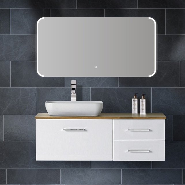 Badkamerspiegel Jolie 120x60cm Geintegreerde LED Verlichting Verwarming Anti Condens Touch Lichtschakelaar Dimbaar