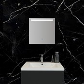 Badkamerspiegel Ambi 60x60cm Geintegreerde LED Verlichting Verwarming Anti Condens Touch Lichtschakelaar Dimbaar