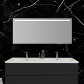 Badkamerspiegel Ambi 140x60cm Geintegreerde LED Verlichting Verwarming Anti Condens Touch Lichtschakelaar Dimbaar