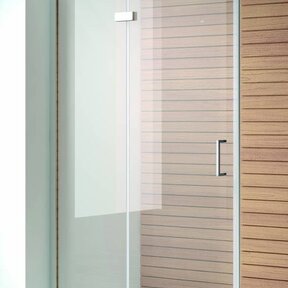 Douchedeur Quadra Nisdeur 140x200cm Draaideur Helder Glas Chroom Profiel 8mm Veiligheidsglas