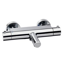 Badkraan Nomi Cooltouch Glans Chroom 15cm HoH Thermostatisch Opbouw Rond  2 Greeps met Uitloop