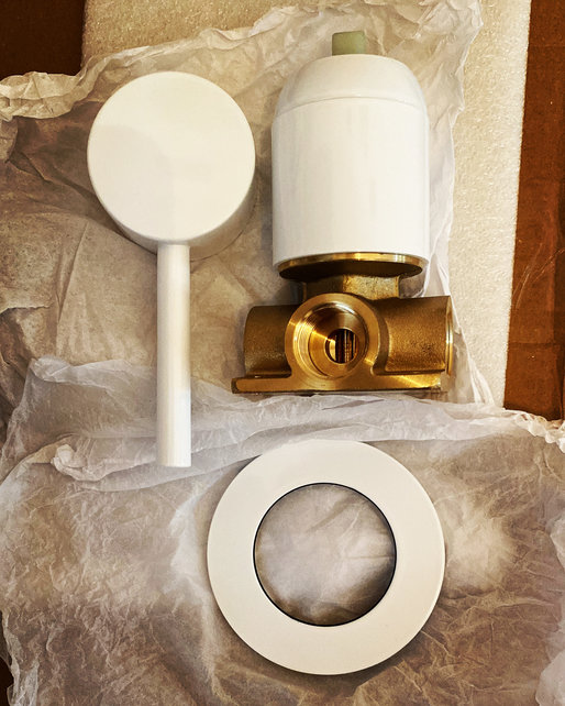 Omstelkraan Bidetkraan Wit  warm / Koud tbv bidettoilet Douchewc bidetdouche