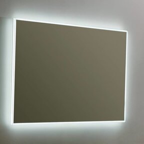 Badkamerspiegel Quatro 80x70cm LED Verlichting rondom Touch lichtschakelaar Dimbaar met Verwarming Anti Condens