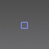 Badkamerspiegel Kiki 100x80cm Geintegreerde LED Verlichting Verwarming Anti Condens Touch Lichtschakelaar Dimbaar