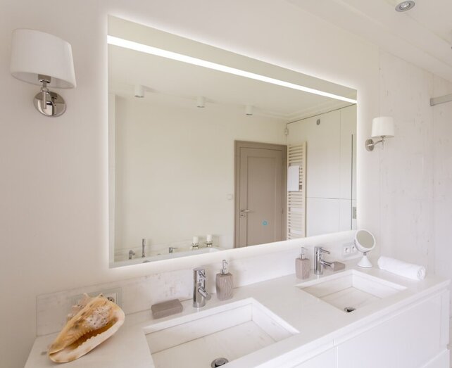 Gliss Design Badkamerspiegel met verlichting Decora 70 cm Horizontaal LED met spiegelverwarming