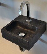 Wiesbaden B-Stone Toilet Fontein Natuursteen 30x30cm Vierkant met kraangat Wiesbaden B-Stone Toilet Fontein Natuursteen 30x30cm Vierkant met kraangat