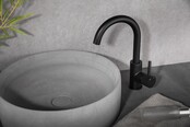 Wiesbaden Ribbd wastafelkraan Coldstart Mat Zwart draaibaar uitloop - 29.5322
