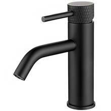 Wiesbaden Ribbd wastafelkraan Mat Zwart Laag - 29.5303