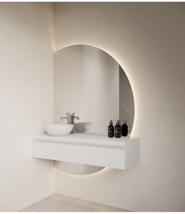 Badkamerspiegel Calypso Halve Maan Links 140 cm met Dimbaar LED verlichting en verwarming