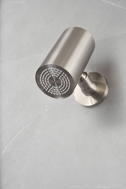 Hoofddouche UniMatch Beam Geborsteld Staal rond 1 stand met muurbevestiging PVD - 29.7822