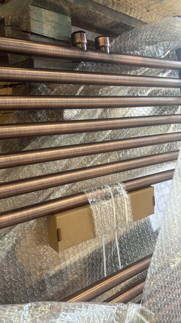 Handdoekradiator 160x60cm Geborsteld Koper - 557 Watt Midden aansluiting Handdoekradiator 160x60cm Geborsteld Koper - 557 Watt Midden aansluiting