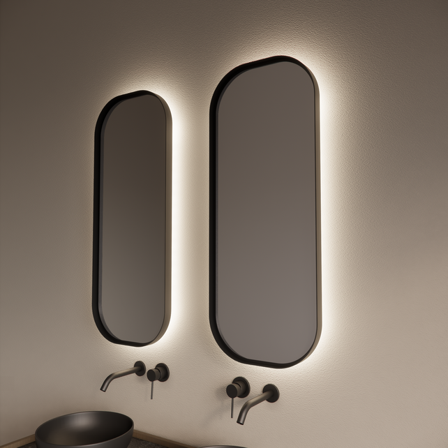 Spiegel Plato Ovaal Verticaal Mat Zwart 50x100cm met Bewegingssensor en Spiegelverwarming Spiegel Plato Ovaal Verticaal Mat Zwart 50x100cm met Bewegingssensor en Spiegelverwarming