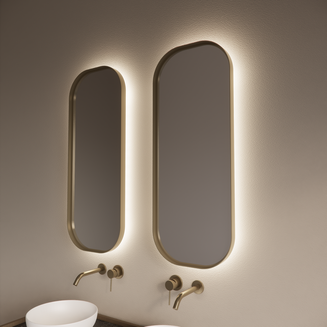 Spiegel Plato Ovaal Verticaal Geborsteld Goud 50x100cm met Bewegingssensor en Spiegelverwarming Spiegel Plato Ovaal Verticaal Geborsteld Goud 50x100cm met Bewegingssensor en Spiegelverwarming