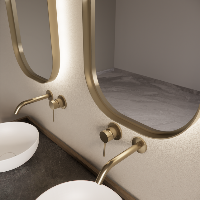 Spiegel Plato Ovaal Verticaal Geborsteld Goud 50x100cm met Bewegingssensor en Spiegelverwarming Spiegel Plato Ovaal Verticaal Geborsteld Goud 50x100cm met Bewegingssensor en Spiegelverwarming