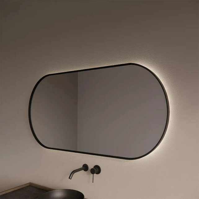 Spiegel Ovaal Aura Horizontaal Mat Zwart 140x70cm met Bewegingssensor en Spiegelverwarming Spiegel Ovaal Aura Horizontaal Mat Zwart 140x70cm met Bewegingssensor en Spiegelverwarming