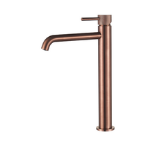 Wastafelkraan Slimline Hoog – Geborsteld Brons met Geribbelde Knop