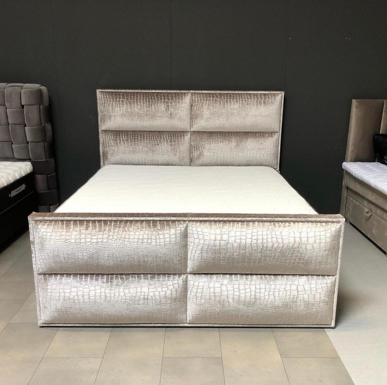 Croco velvet boxspring