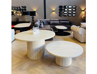 Travertine organische eettafel en salontafel