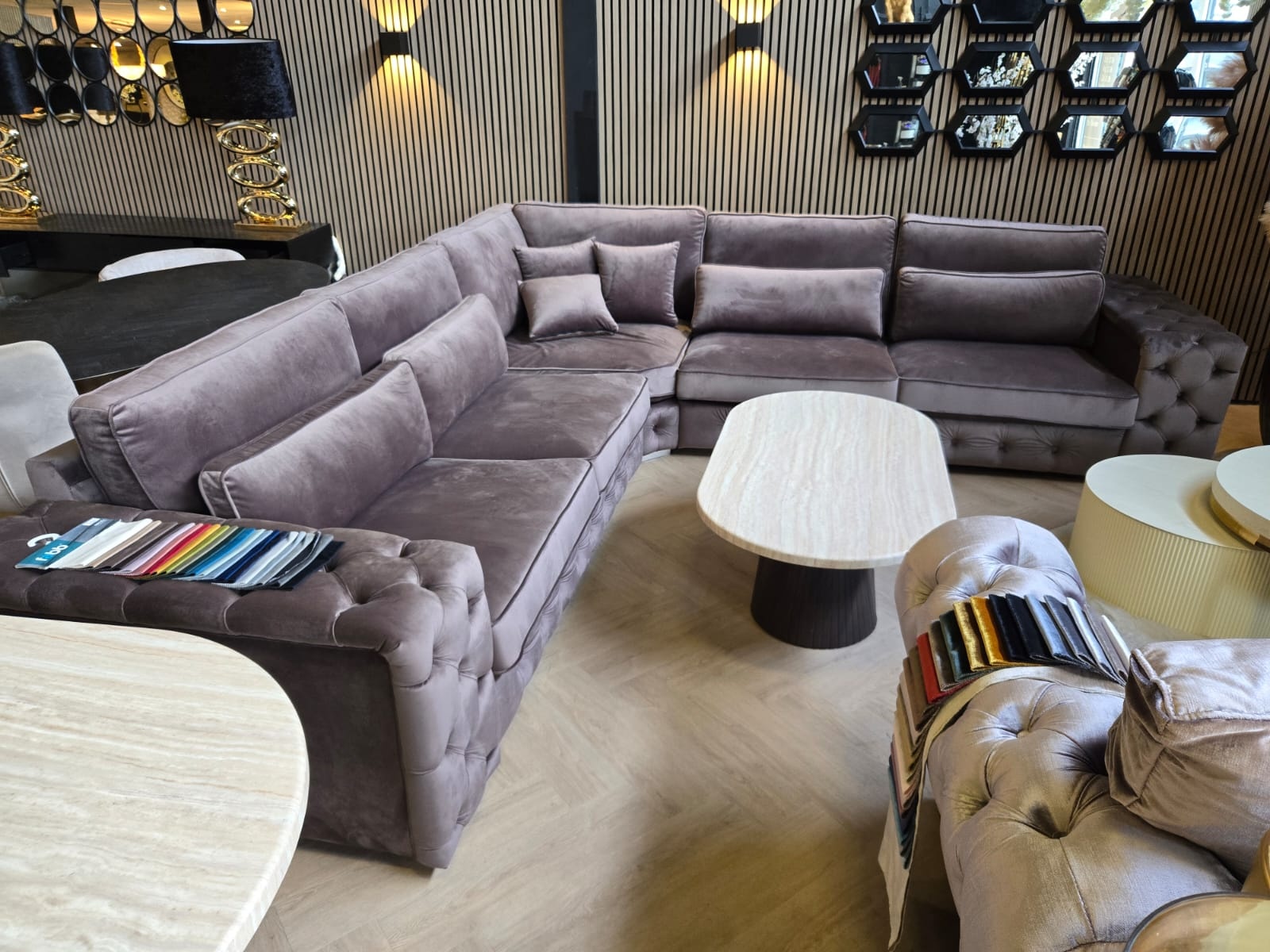 Victoria bankstel taupe bruin