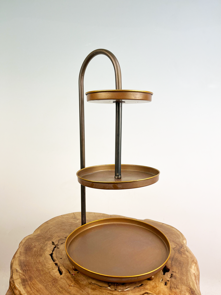 Uitverkocht - Tosca etagère 3 laags goudkleurig | 25x44cm